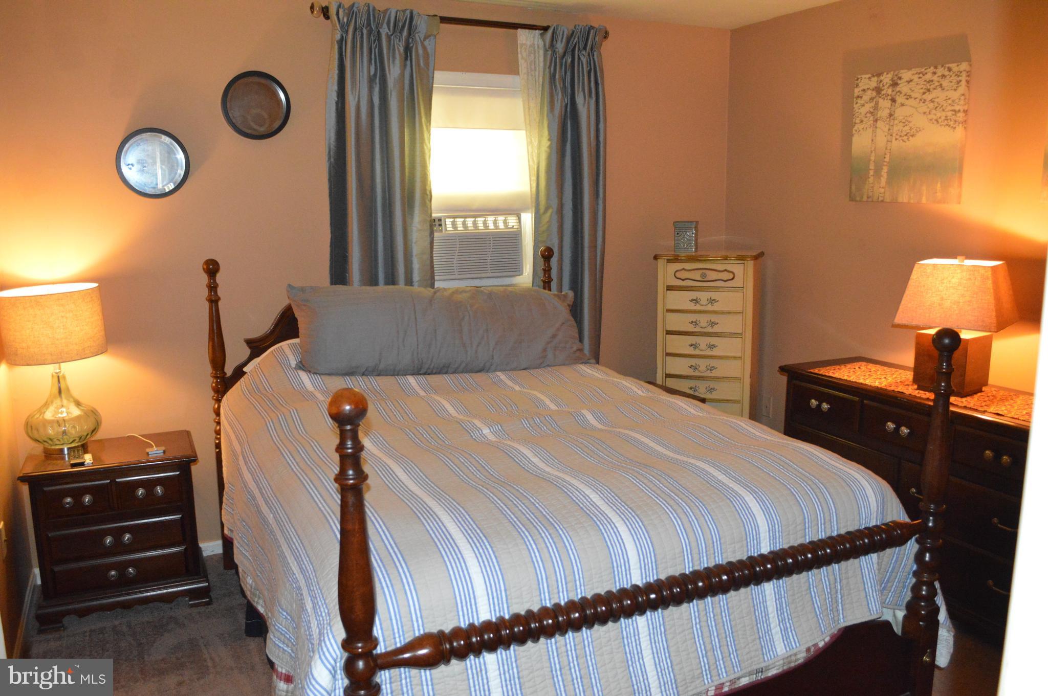 651 Owl Hill Road Lititz, PA 17543 - Photo 9 of 31 Spacious Master Bedroom.