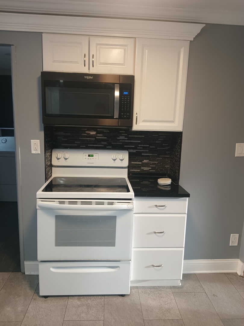 208 Miami Street Park Forest, IL 60466 - Photo 7 of 21