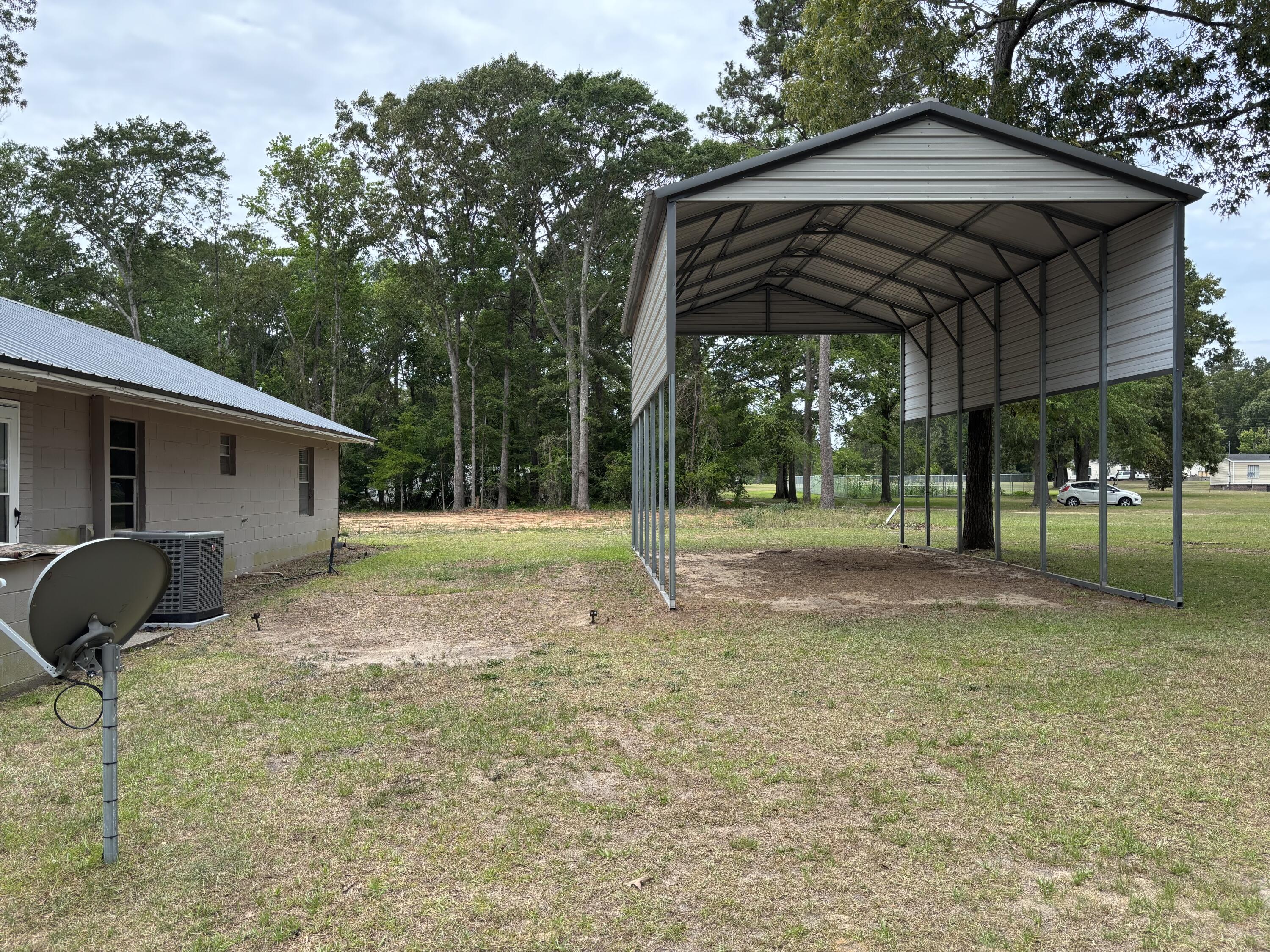 1416 Litzler Drive Manning, SC 29102 - Photo 33 of 40 IMG_6095