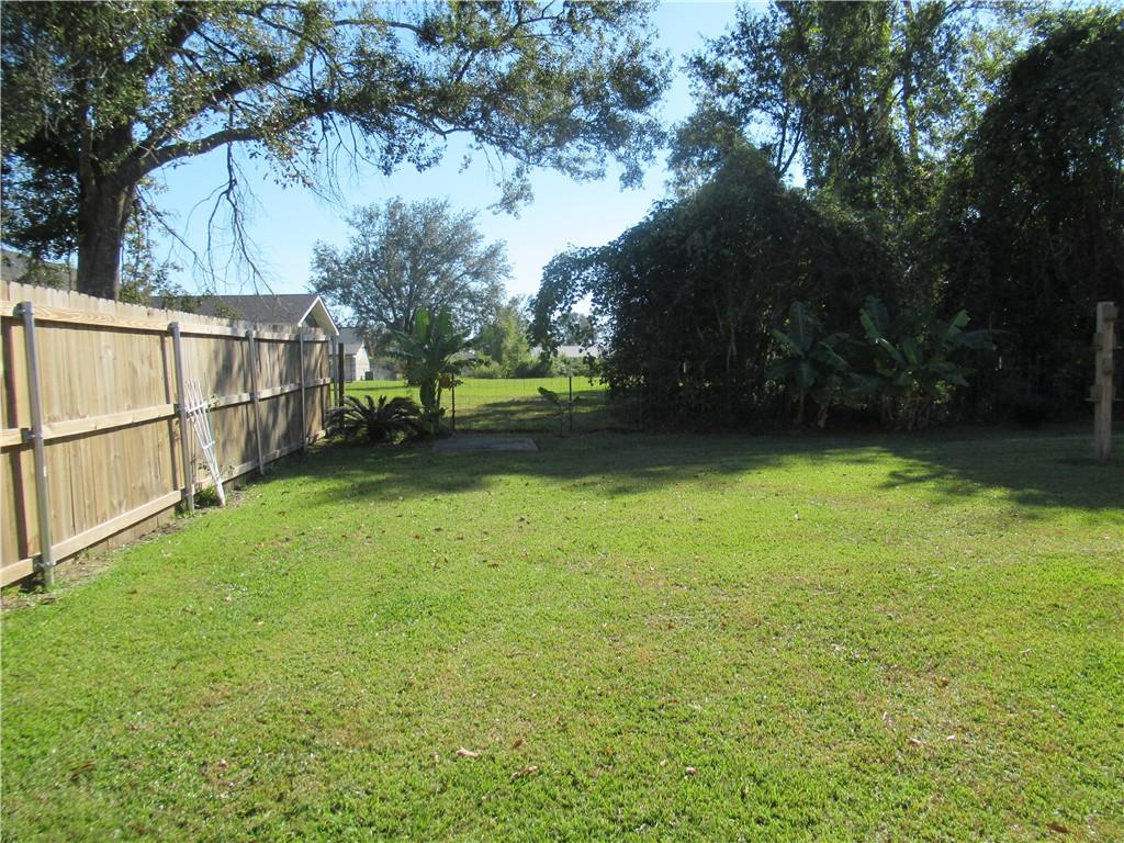 203 Fontenot Road Westlake, LA 70669 - Photo 18 of 20 Gallery Image 18