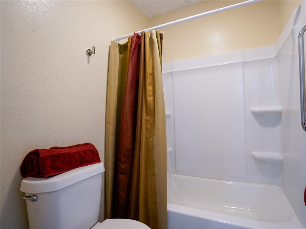 6702 Everhart Road, Unit E102 Corpus Christi, TX 78413 - Photo 10 of 19