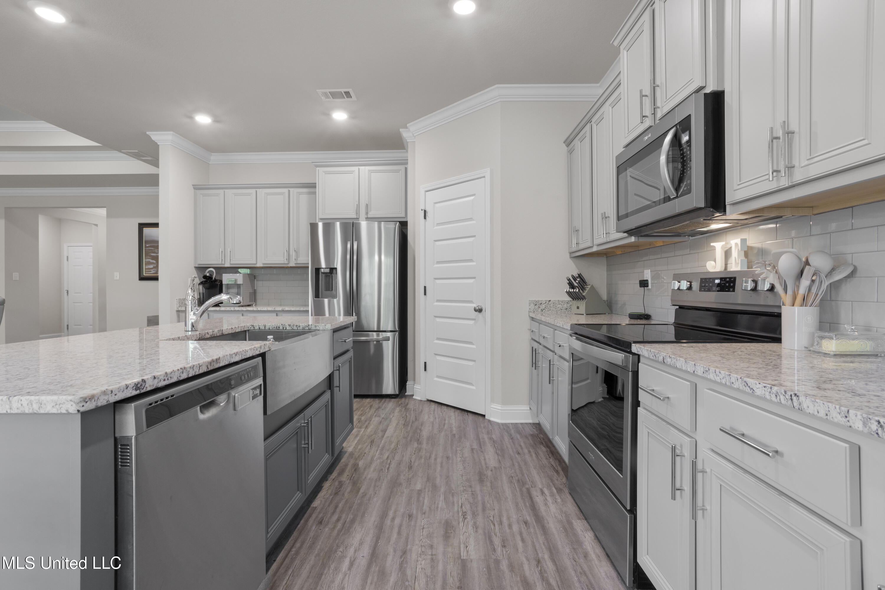 7089 Glen Eagle Drive Biloxi, MS 39532 - Photo 12 of 32 012