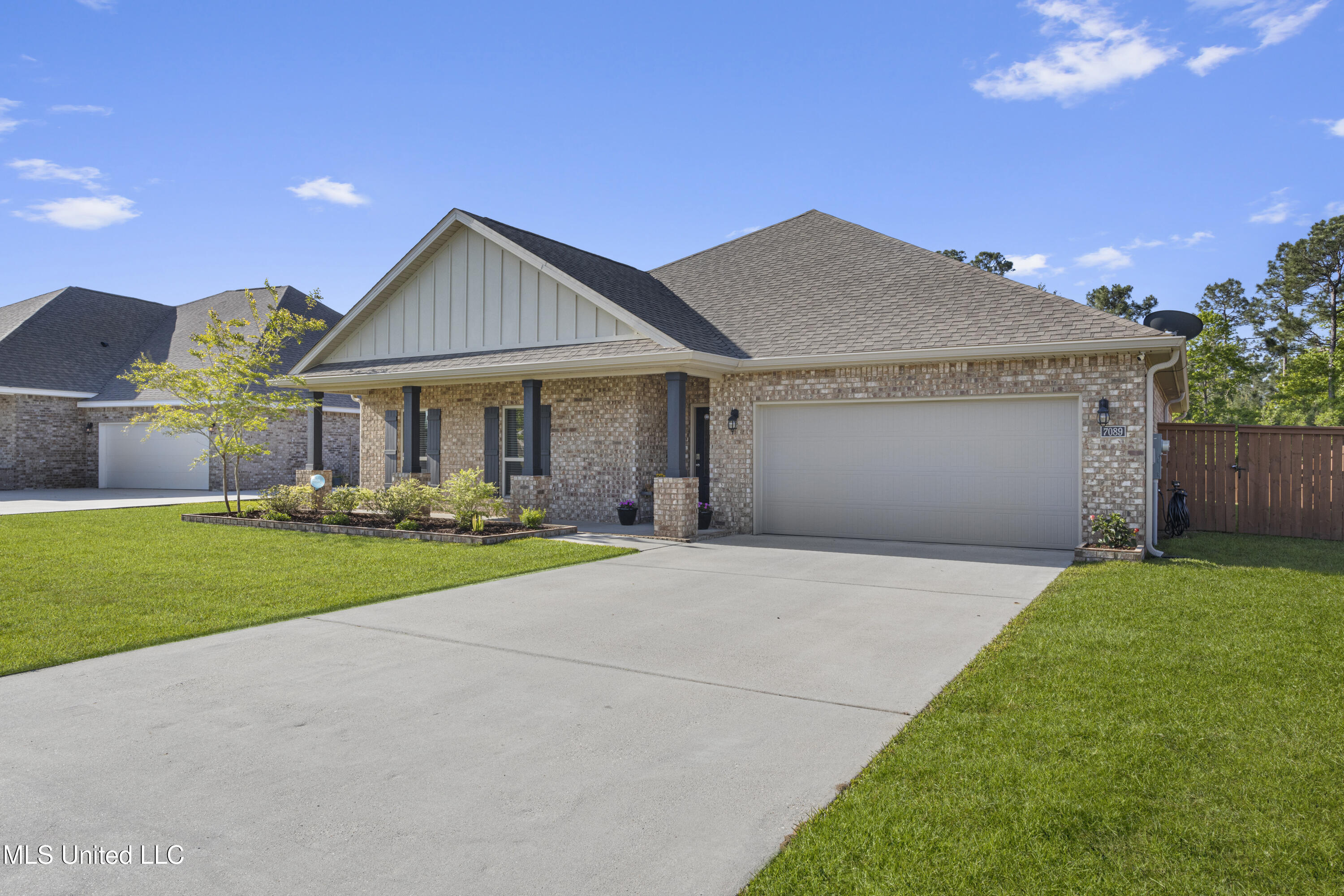 7089 Glen Eagle Drive Biloxi, MS 39532 - Photo 2 of 32 002