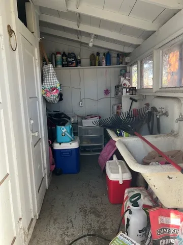 $309,000 | 906 South Bridge Street, Brady, TX 76825