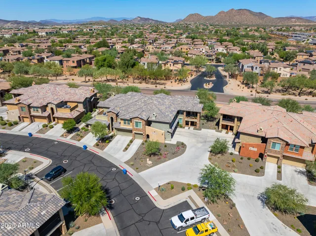 $420,000 | 2425 West Bronco Butte Trail, Unit 2008, Phoenix, AZ 85085
