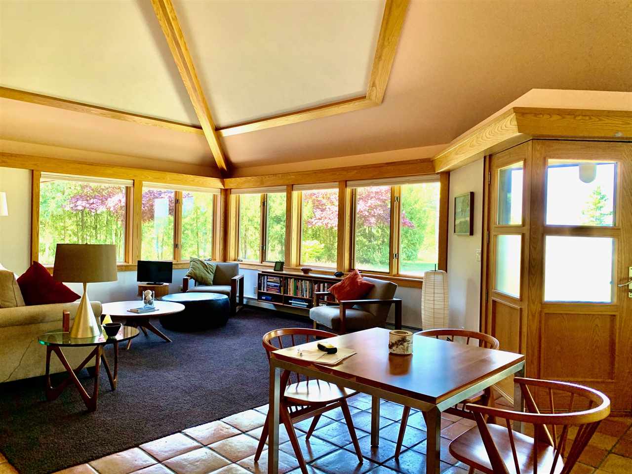 274 North Stony Point Road Suttons Bay, MI 49682 - Photo 14 of 54 1875338-13.JPG