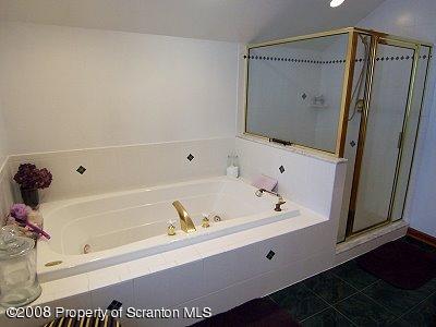 1012 Pheasant Run Road Clarks Summit, PA 18411 - Photo 24 of 35 Gallery Image 24