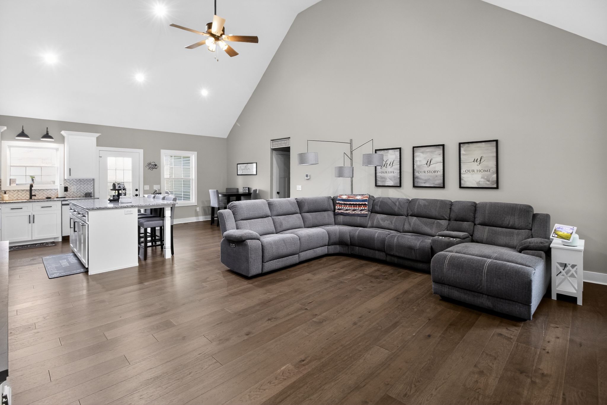 1885 Oak Grove Road Red Boiling Springs, TN 37150 - Photo 4 of 24 Gallery Image 4