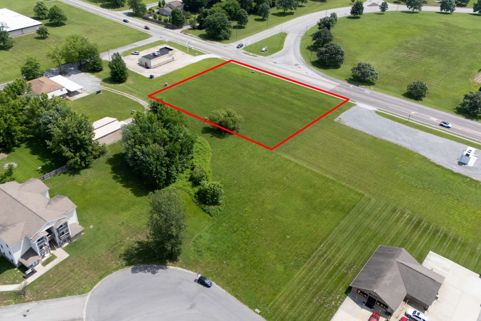 703 South Greenbriar Road Carterville, IL 62918 - Photo 4 of 4