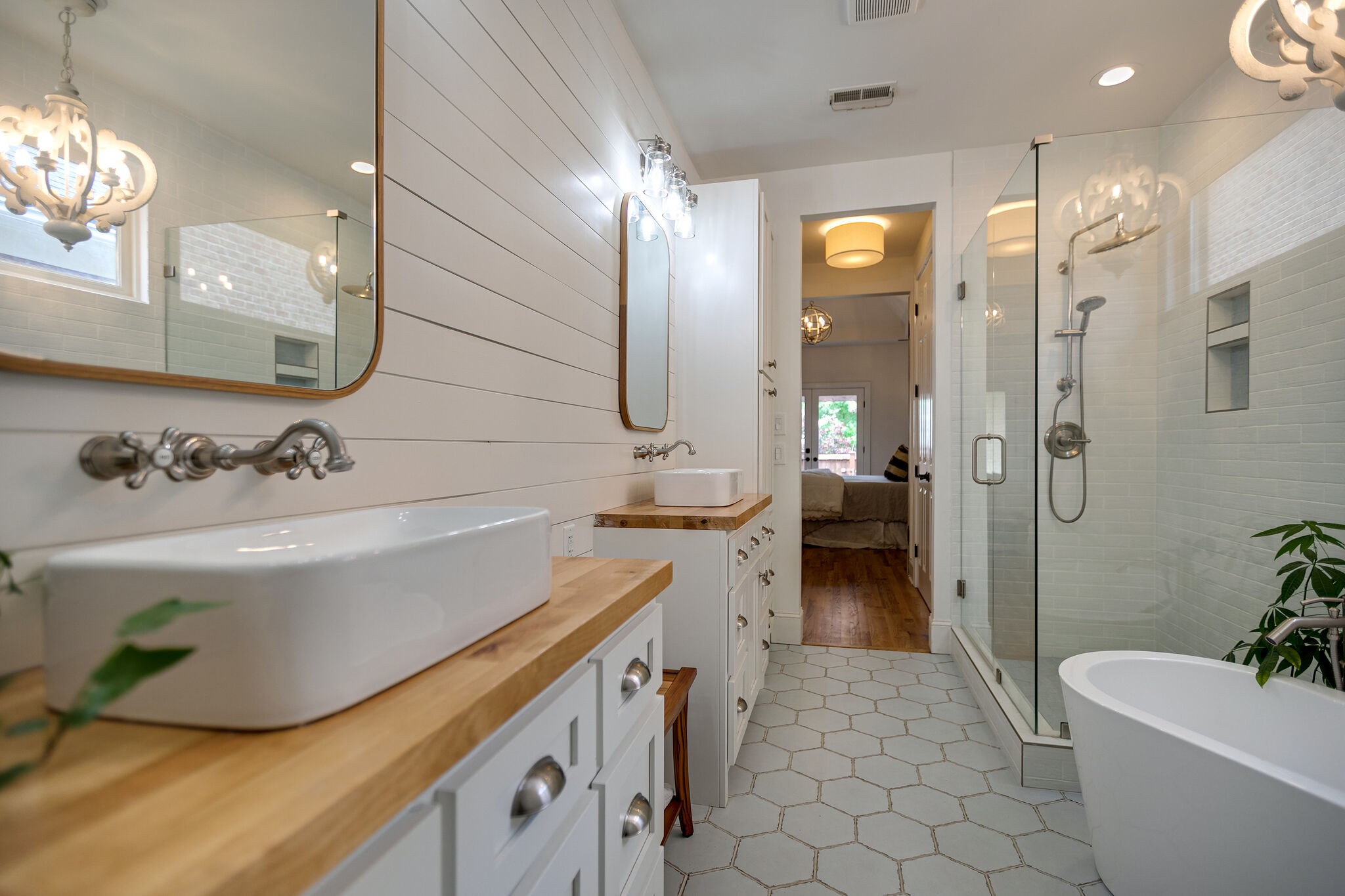 126 Addison Avenue Franklin, TN 37064 - Photo 24 of 38 a spacious bathroom with a double vanity sink toilet mirror and bathtub