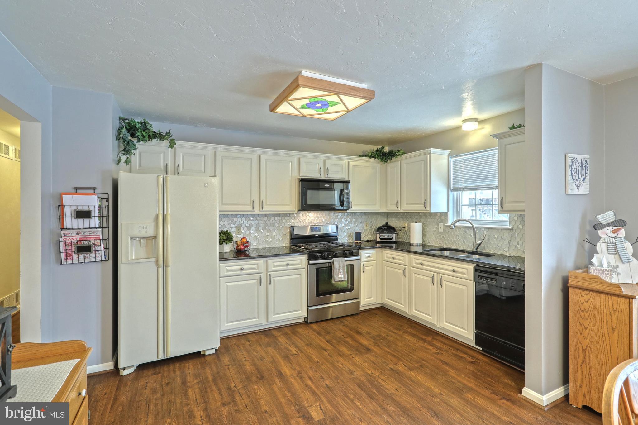318 Kendale Road Red Lion, PA 17356 - Photo 14 of 29 Gallery Image 14