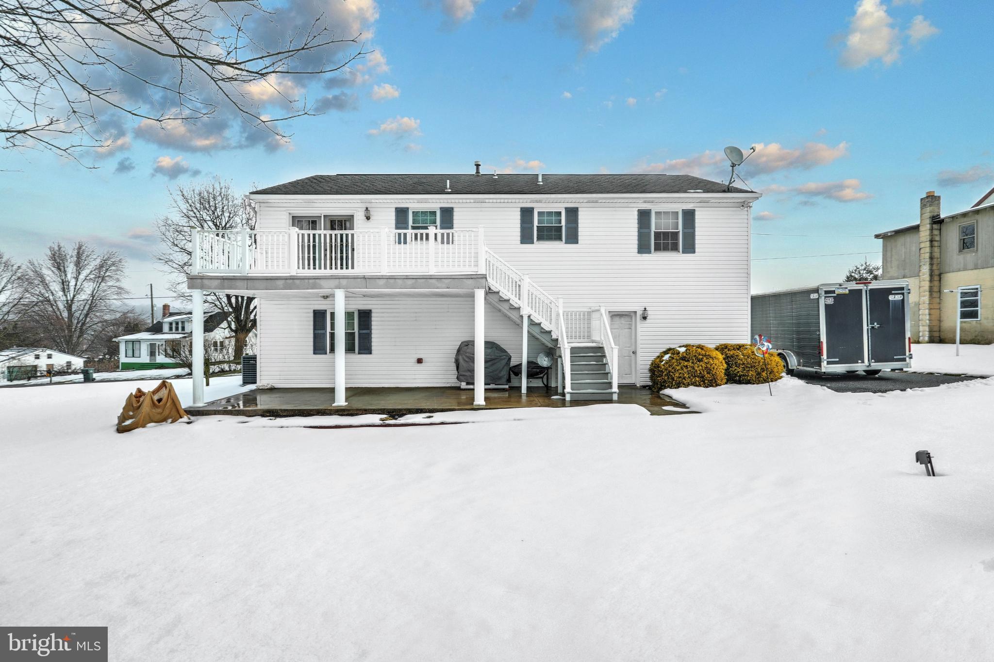 318 Kendale Road Red Lion, PA 17356 - Photo 5 of 29 Clear level back yard
