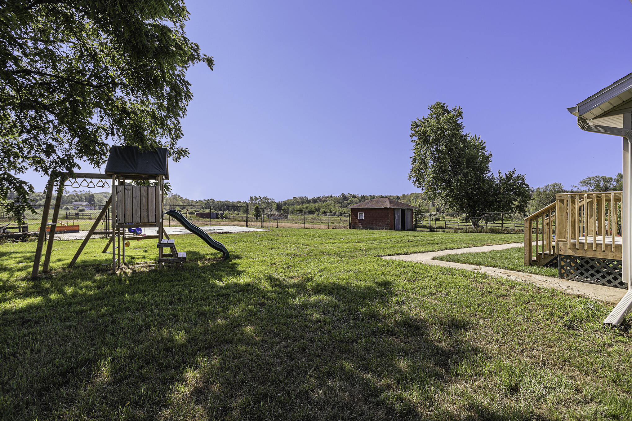 15323 Jenkins Road Bellevue, MI 49021 - Photo 23 of 36 025_15323_jenkins_rd_bellevue_mi_49021-4