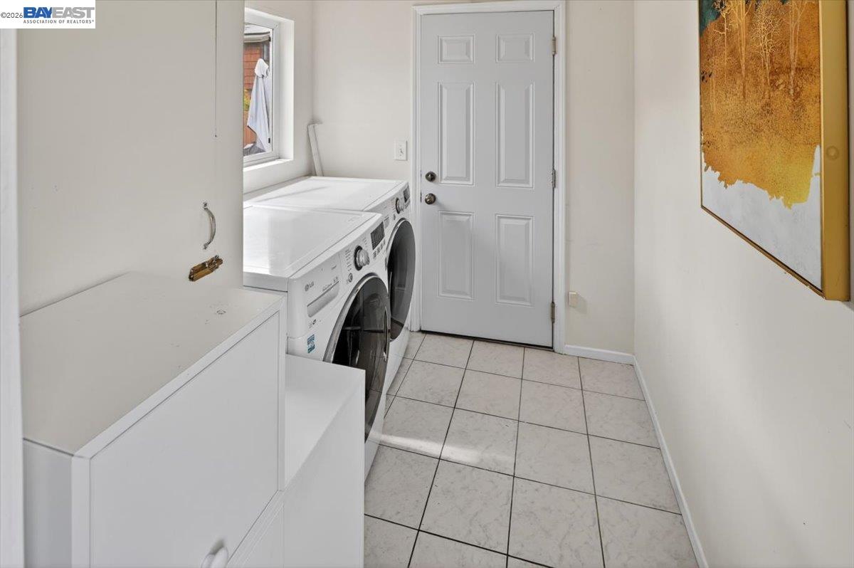 1175 Camelia Street Berkeley, CA 94702 - Photo 47 of 58