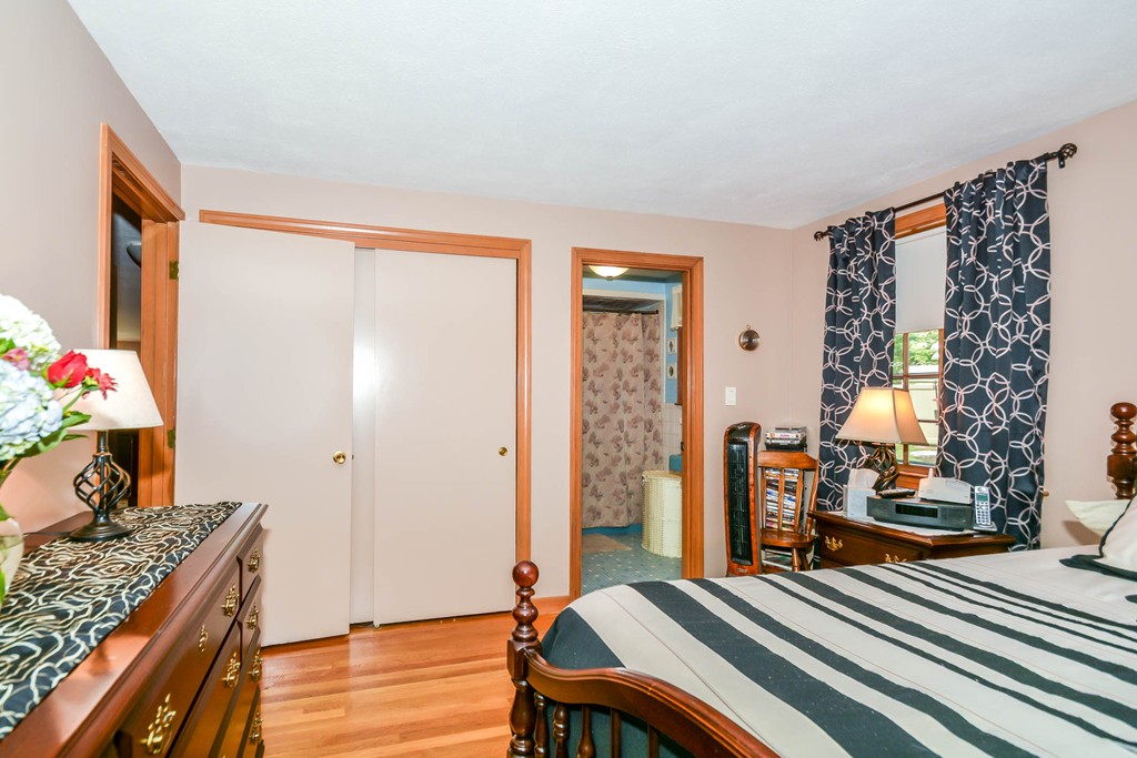 36 Colonial Drive Reading, MA 01867 - Photo 12 of 23 Gallery Image 12