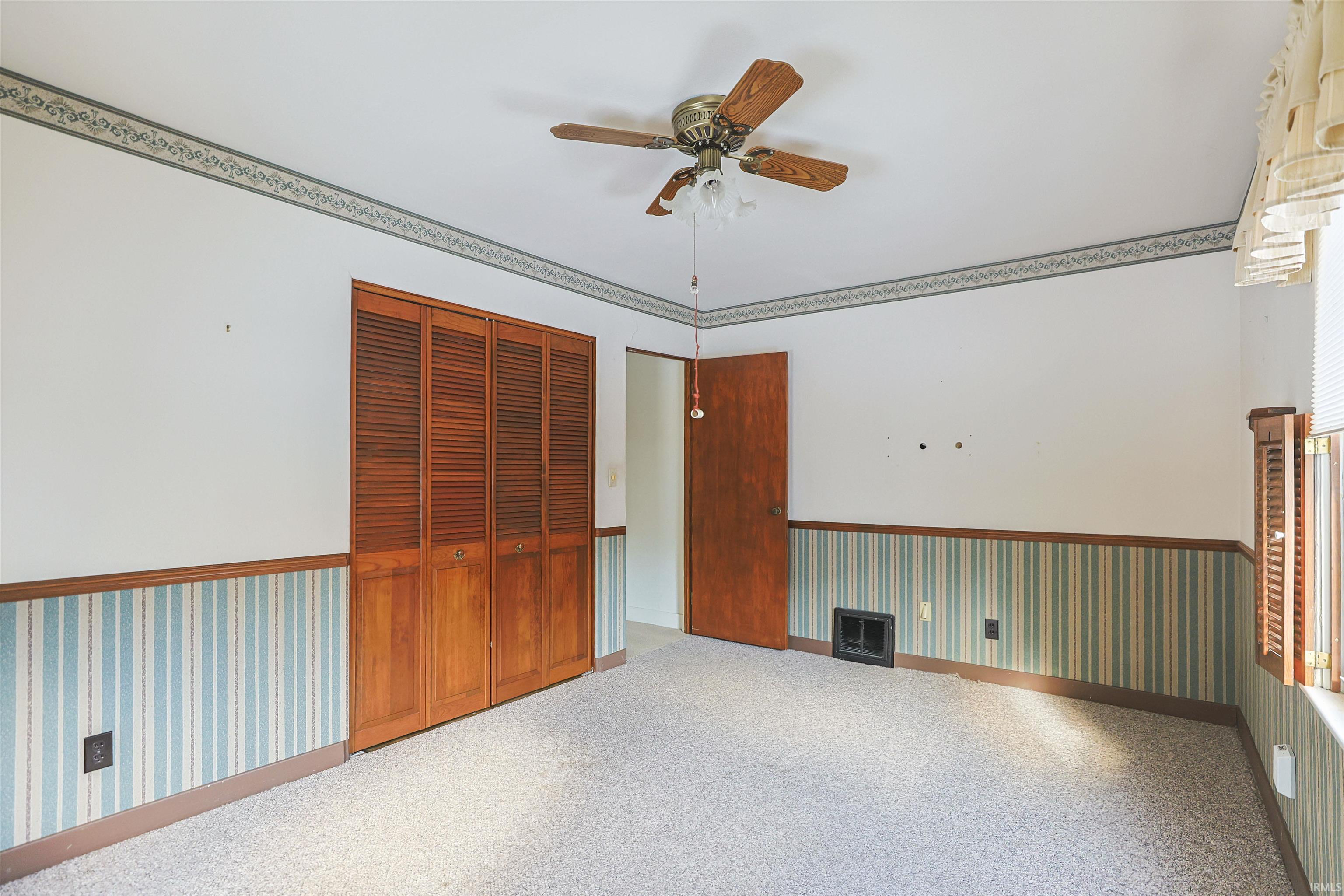 19694 Ruth Avenue South Bend, IN 46614 - Photo 17 of 31