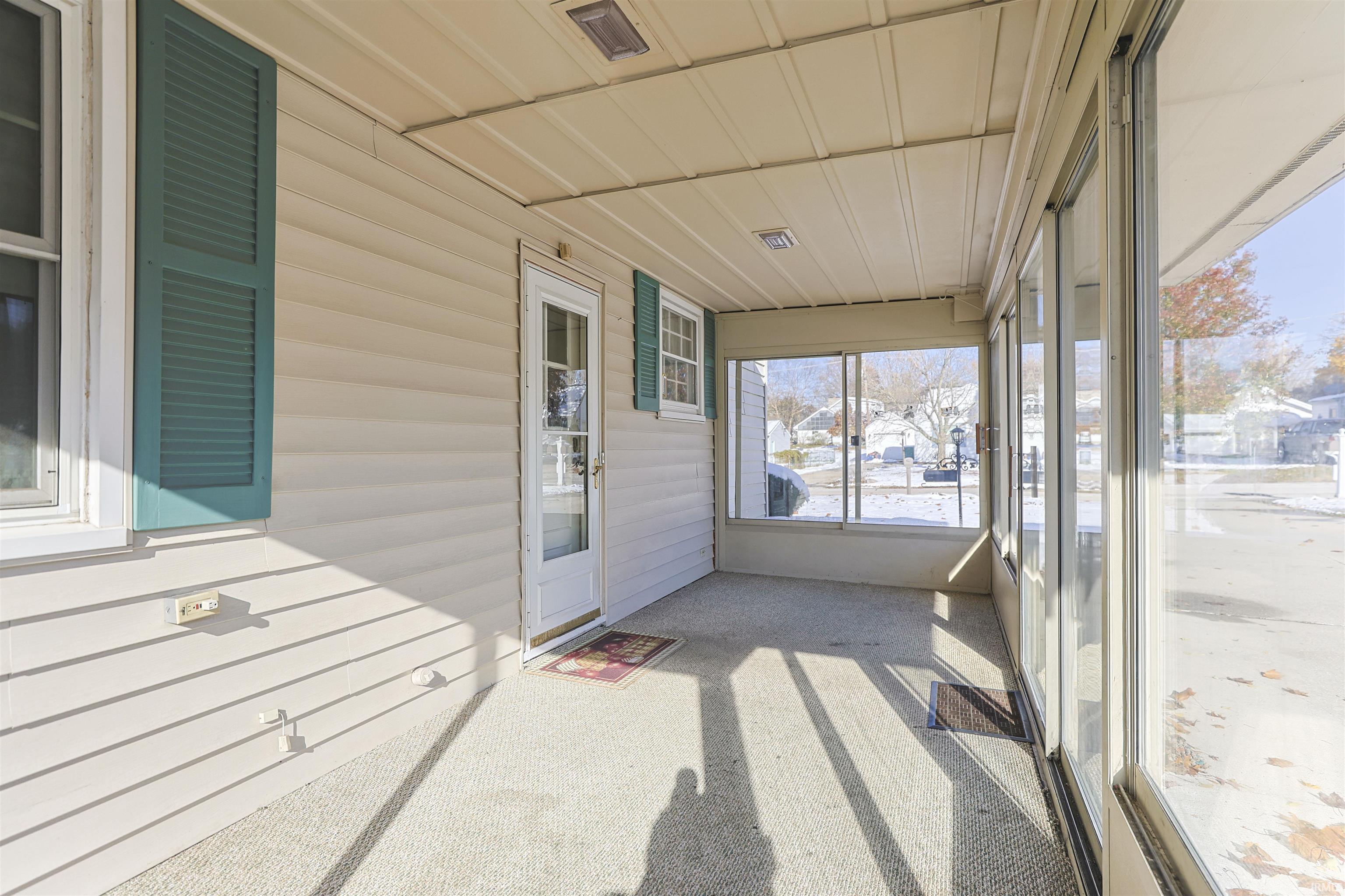 19694 Ruth Avenue South Bend, IN 46614 - Photo 27 of 31