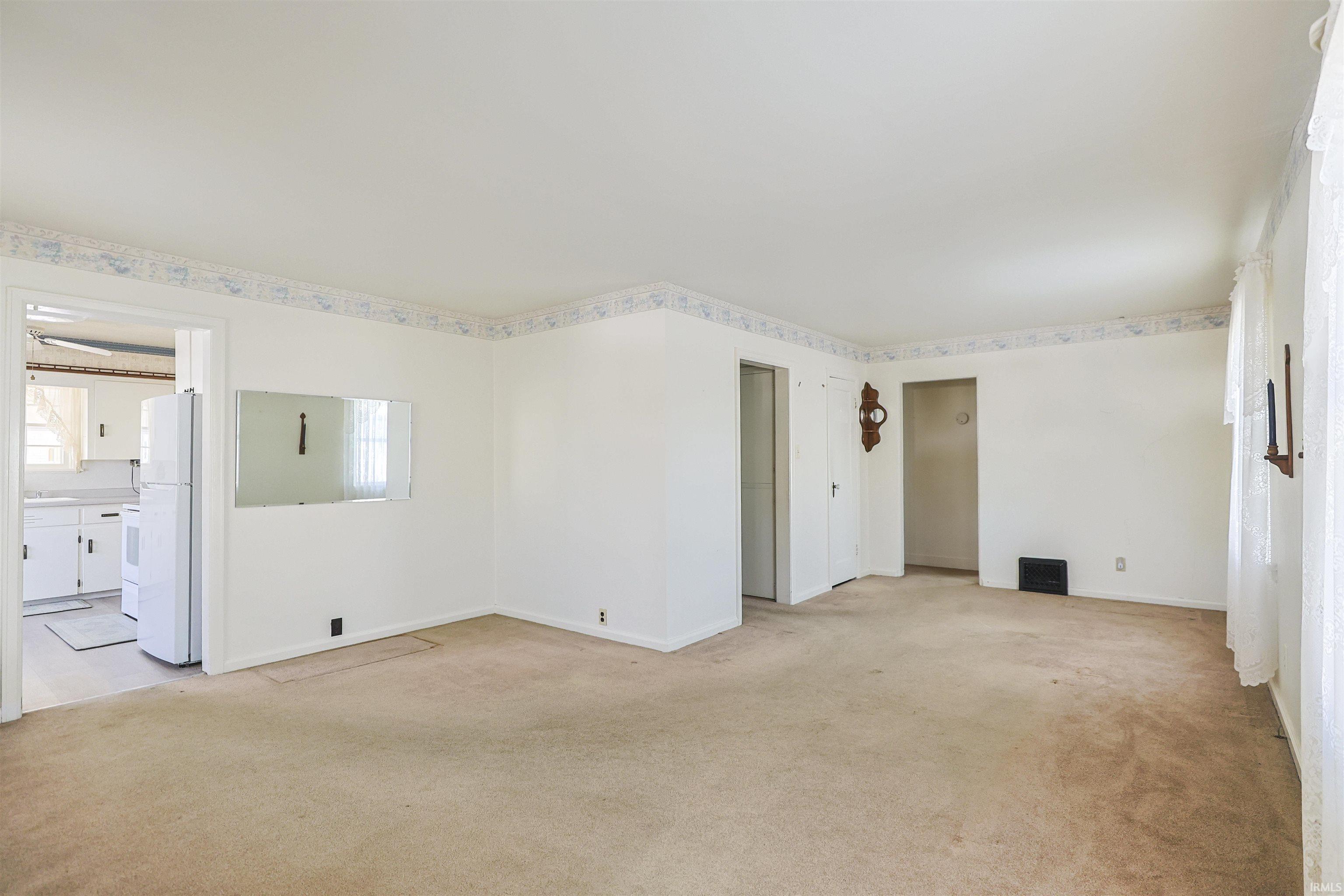 19694 Ruth Avenue South Bend, IN 46614 - Photo 9 of 31