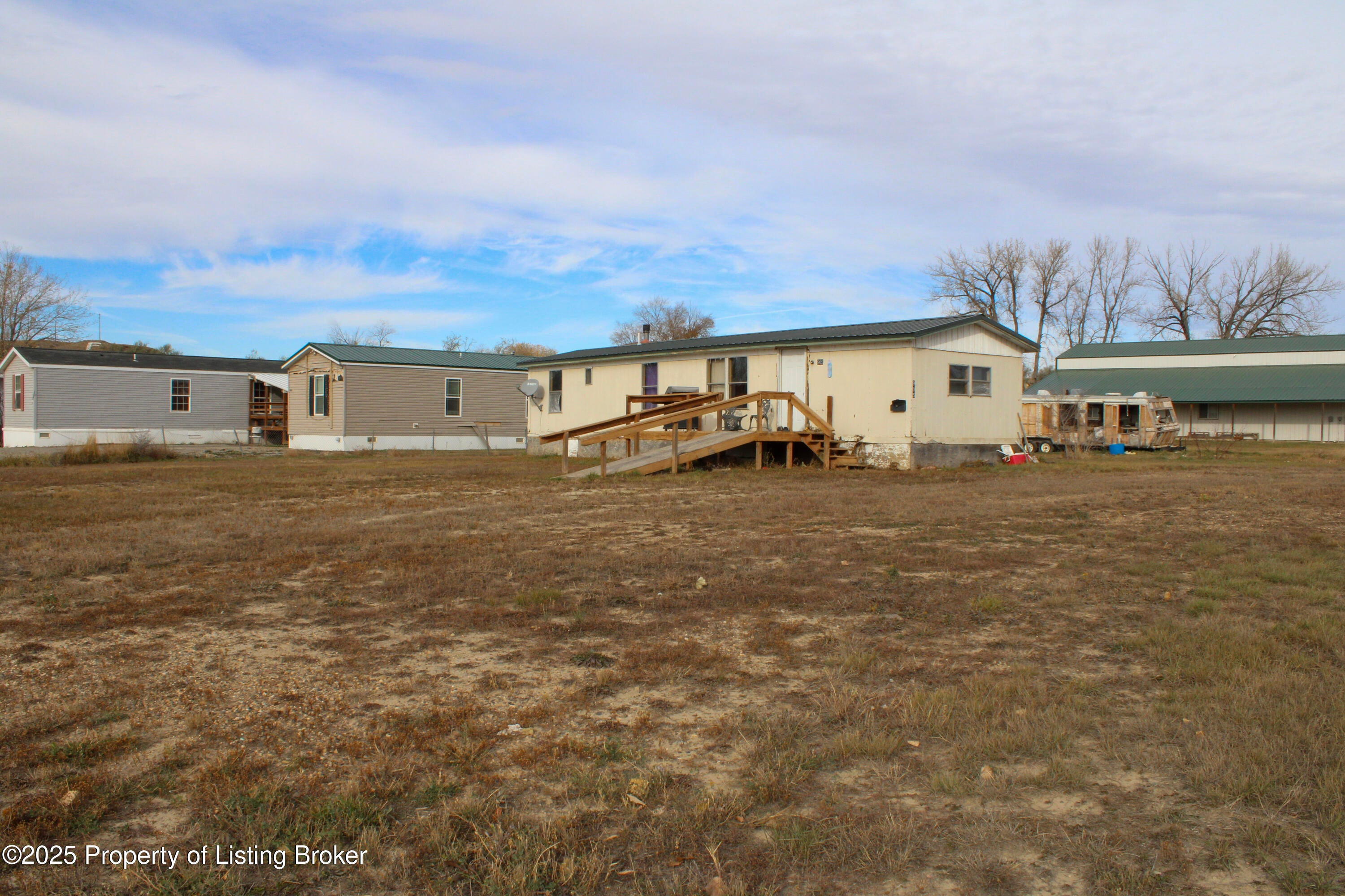 7th Street Fairview, MT 59221 - Photo 4 of 17 Looking West