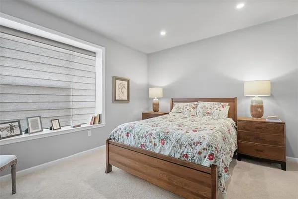 $2,500 | 303 Tillary Lane, Unit 201, Cranberry Township, PA 16066