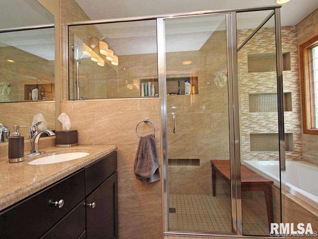 4660 Svenson Drive Springfield, IL 62711 - Photo 19 of 31 Gallery Image 19