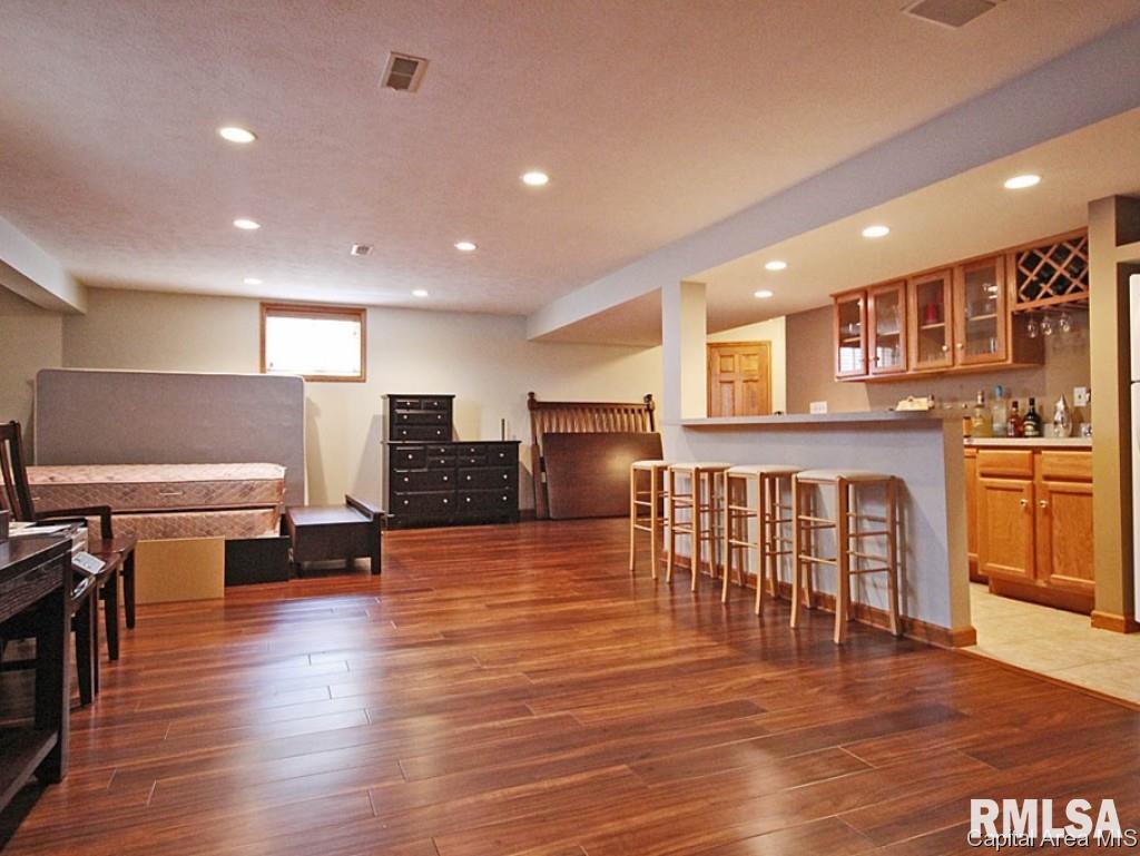 4660 Svenson Drive Springfield, IL 62711 - Photo 25 of 31 Gallery Image 25