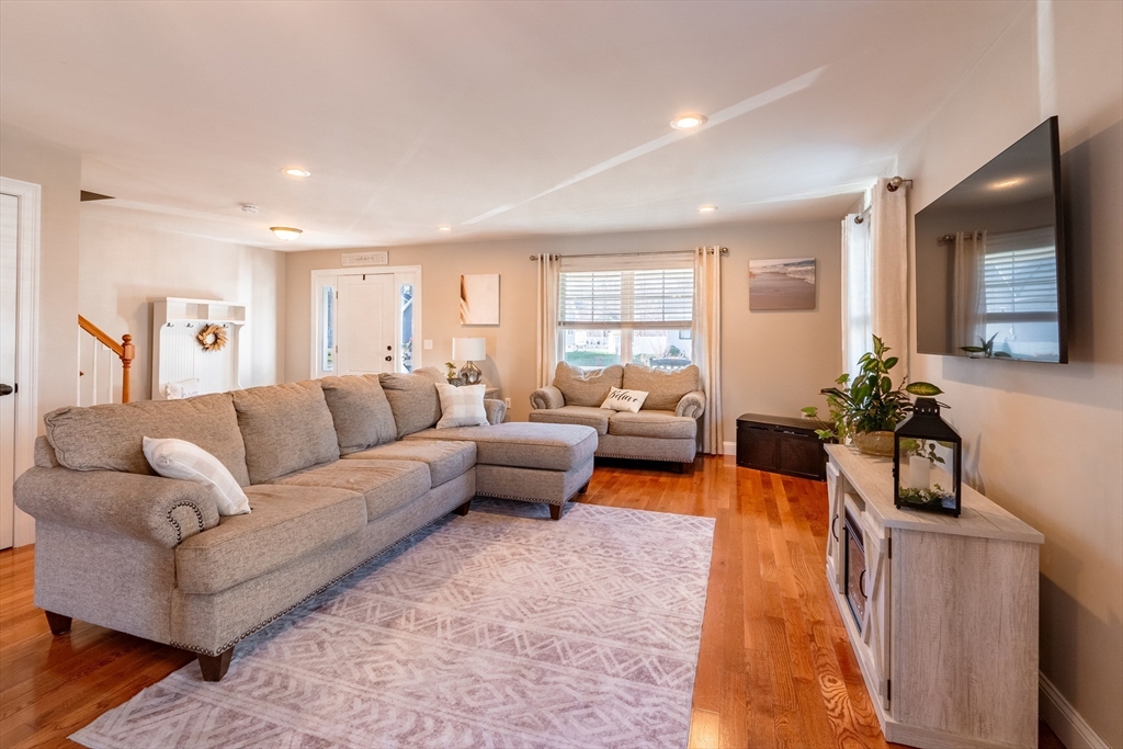 27 Theodore Street Fall River, MA 02720 - Photo 4 of 34 Gallery Image 4