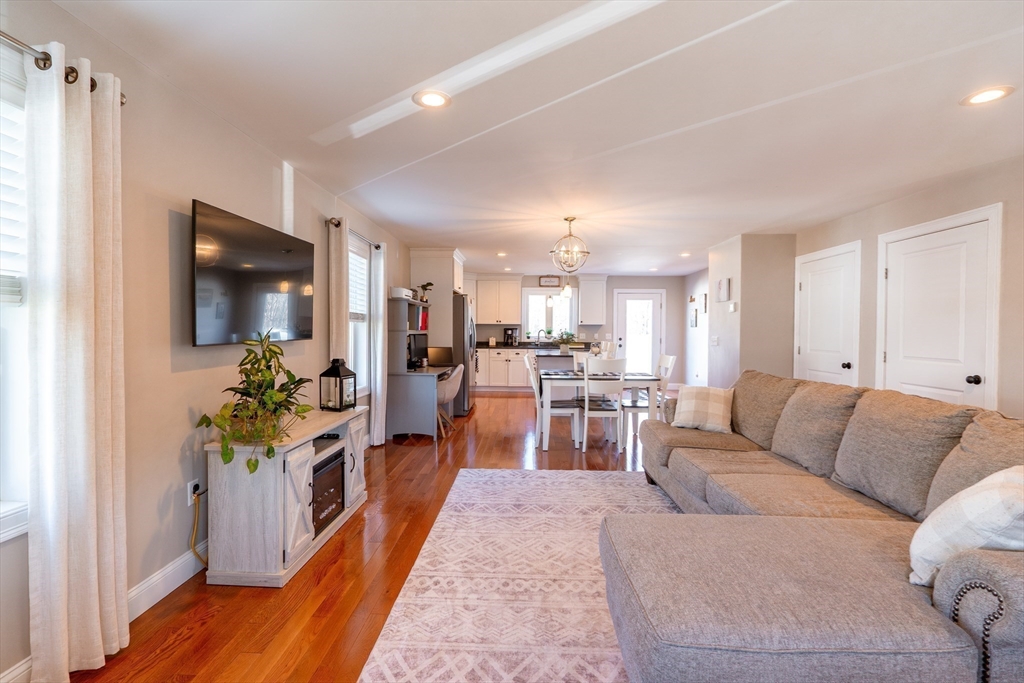 27 Theodore Street Fall River, MA 02720 - Photo 8 of 34 Gallery Image 8