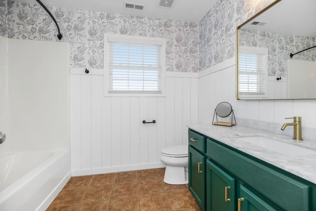 992 East 750th Road Lawrence, KS 66047 - Photo 31 of 45