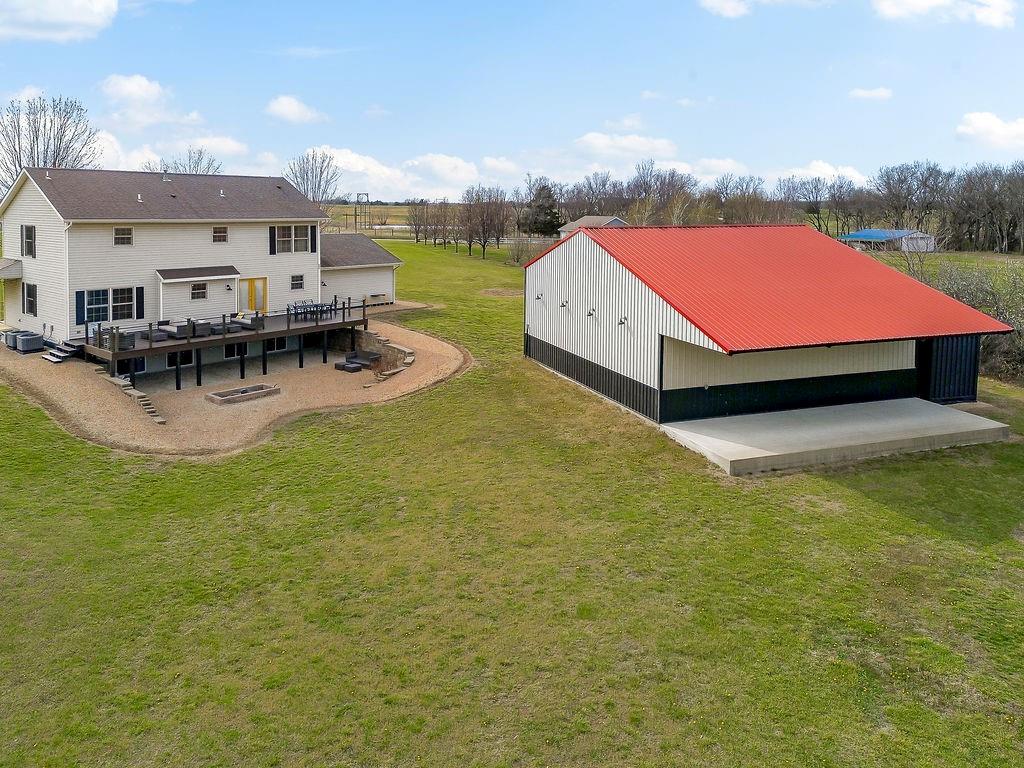 992 East 750th Road Lawrence, KS 66047 - Photo 4 of 45