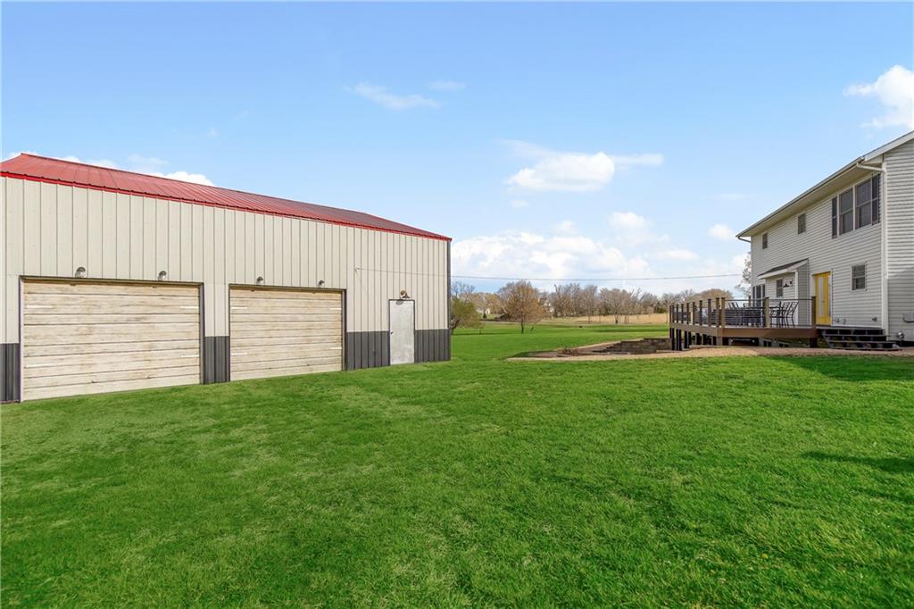 992 East 750th Road Lawrence, KS 66047 - Photo 8 of 45