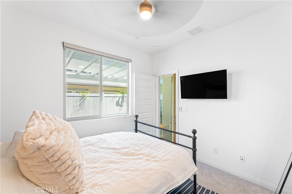 329 Moonflower Road Rancho Mission Viejo, CA 92694 - Photo 12 of 45 Gallery Image 12