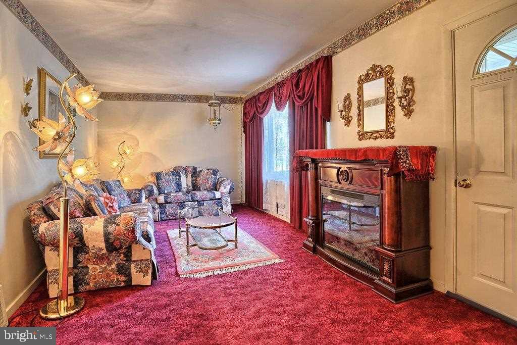 1856 Rosedale Avenue Middletown, PA 17057 - Photo 2 of 25 Gallery Image 2