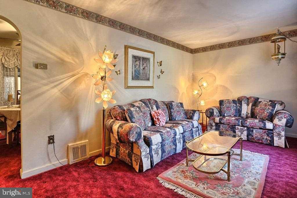 1856 Rosedale Avenue Middletown, PA 17057 - Photo 3 of 25 Gallery Image 3