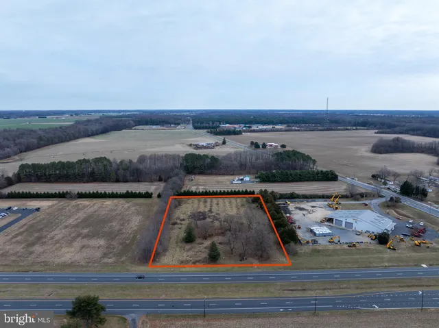 $360,000 | 12793 South Dupont Highway, Felton, DE 19943