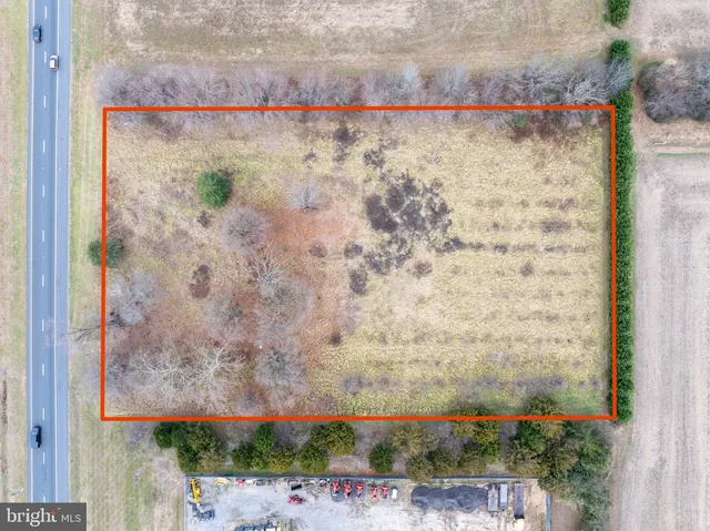 $360,000 | 12793 South Dupont Highway, Felton, DE 19943