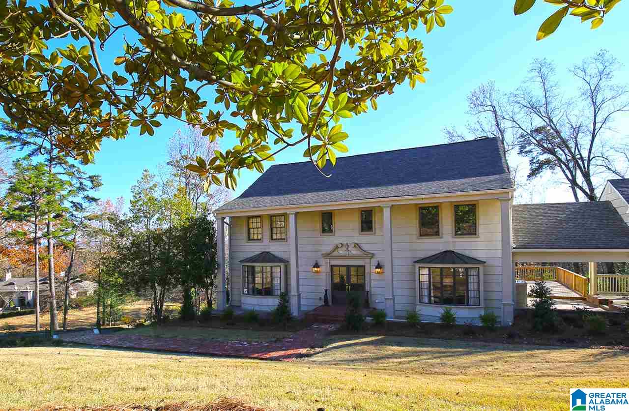 3137 North Woodridge Road Birmingham, AL 35223 - Photo 1 of 34