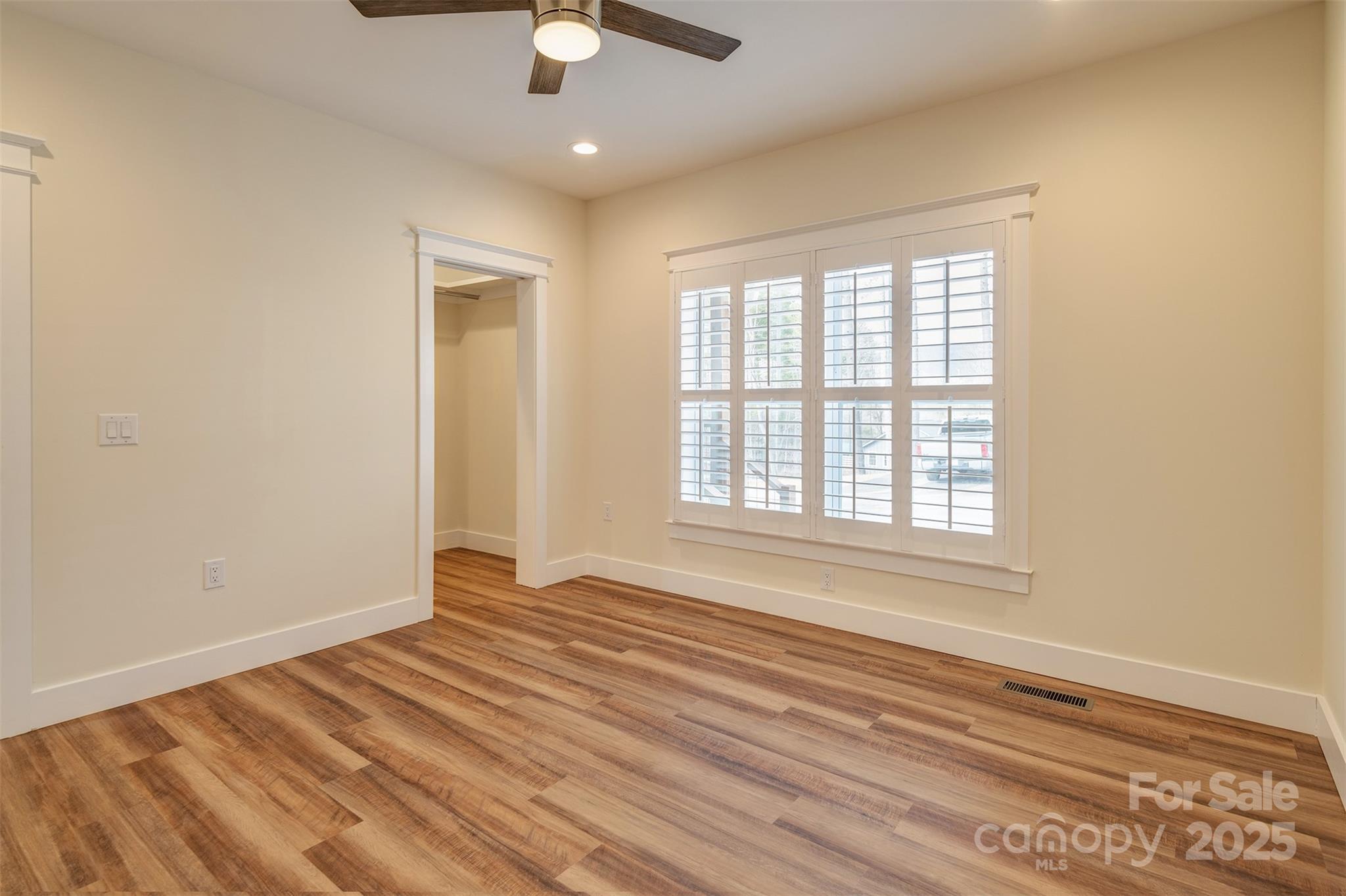 127 Cascade Rdg Road Fairview, NC 28730 - Photo 14 of 32 Gallery Image 14