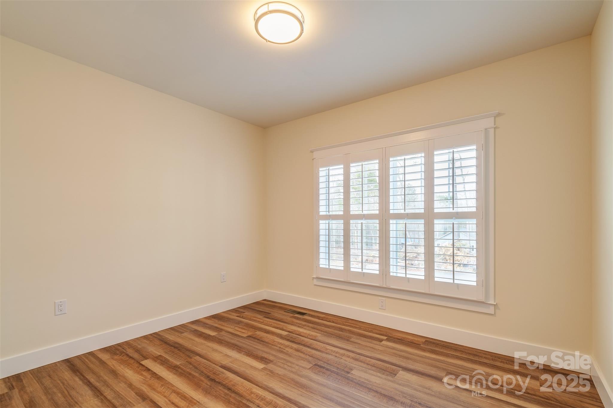 127 Cascade Rdg Road Fairview, NC 28730 - Photo 19 of 32 Gallery Image 19