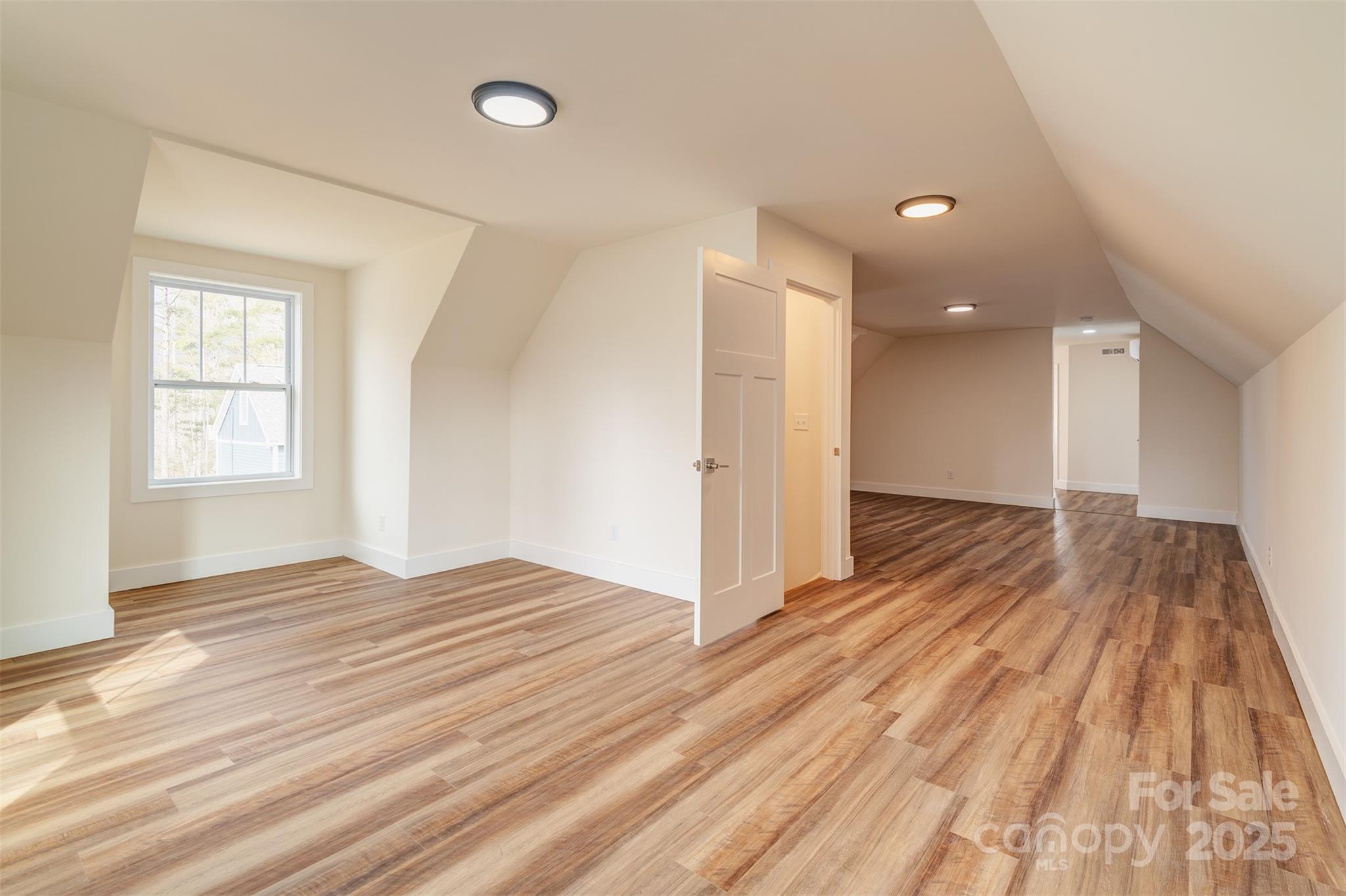 127 Cascade Rdg Road Fairview, NC 28730 - Photo 23 of 32 Gallery Image 23