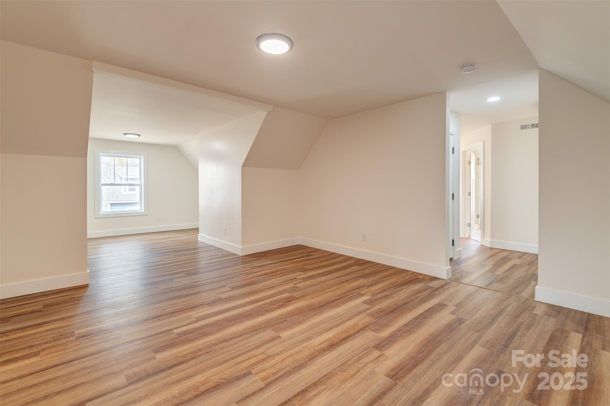 127 Cascade Rdg Road Fairview, NC 28730 - Photo 25 of 32 Gallery Image 25