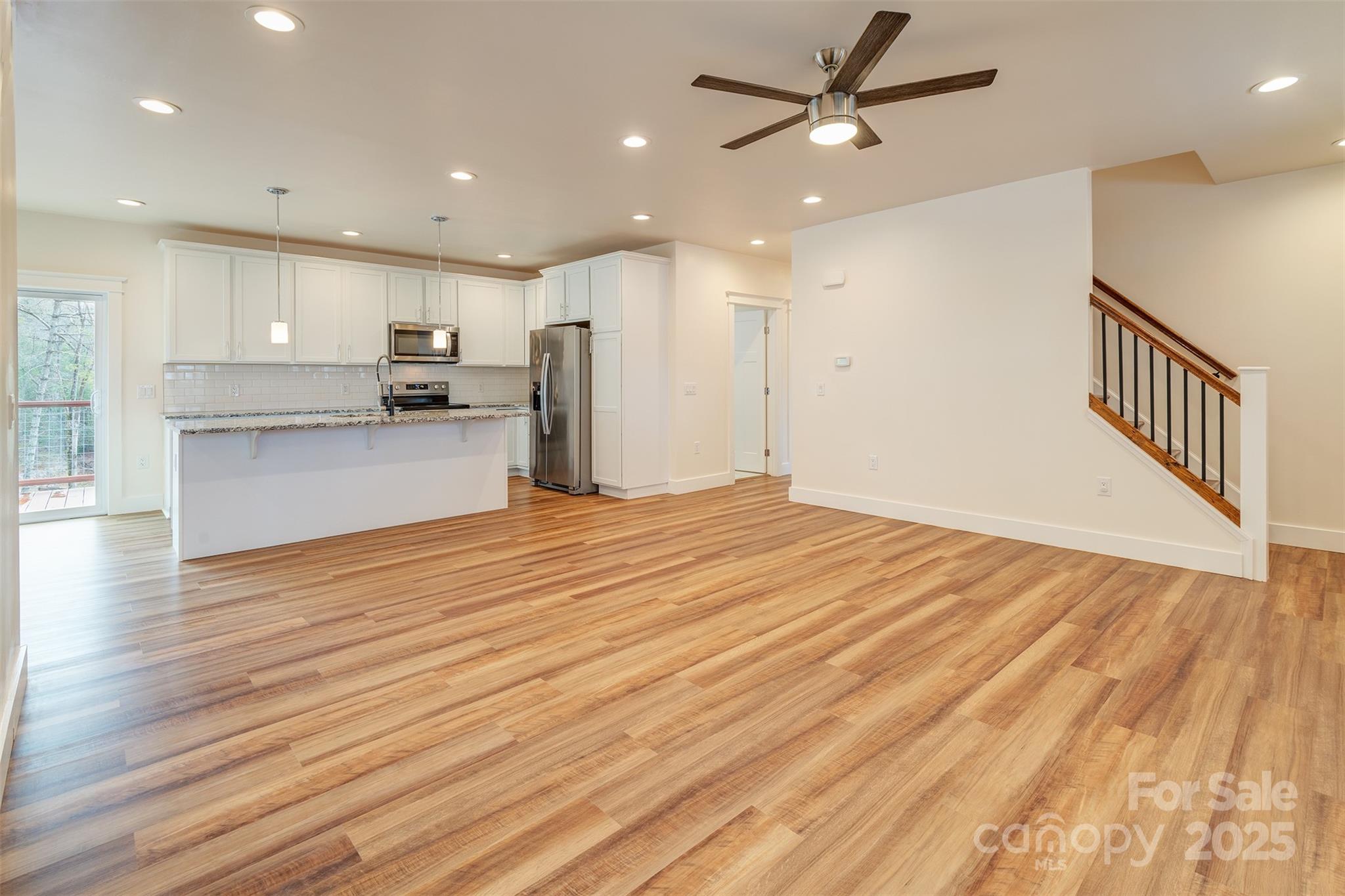 127 Cascade Rdg Road Fairview, NC 28730 - Photo 6 of 32 Gallery Image 6