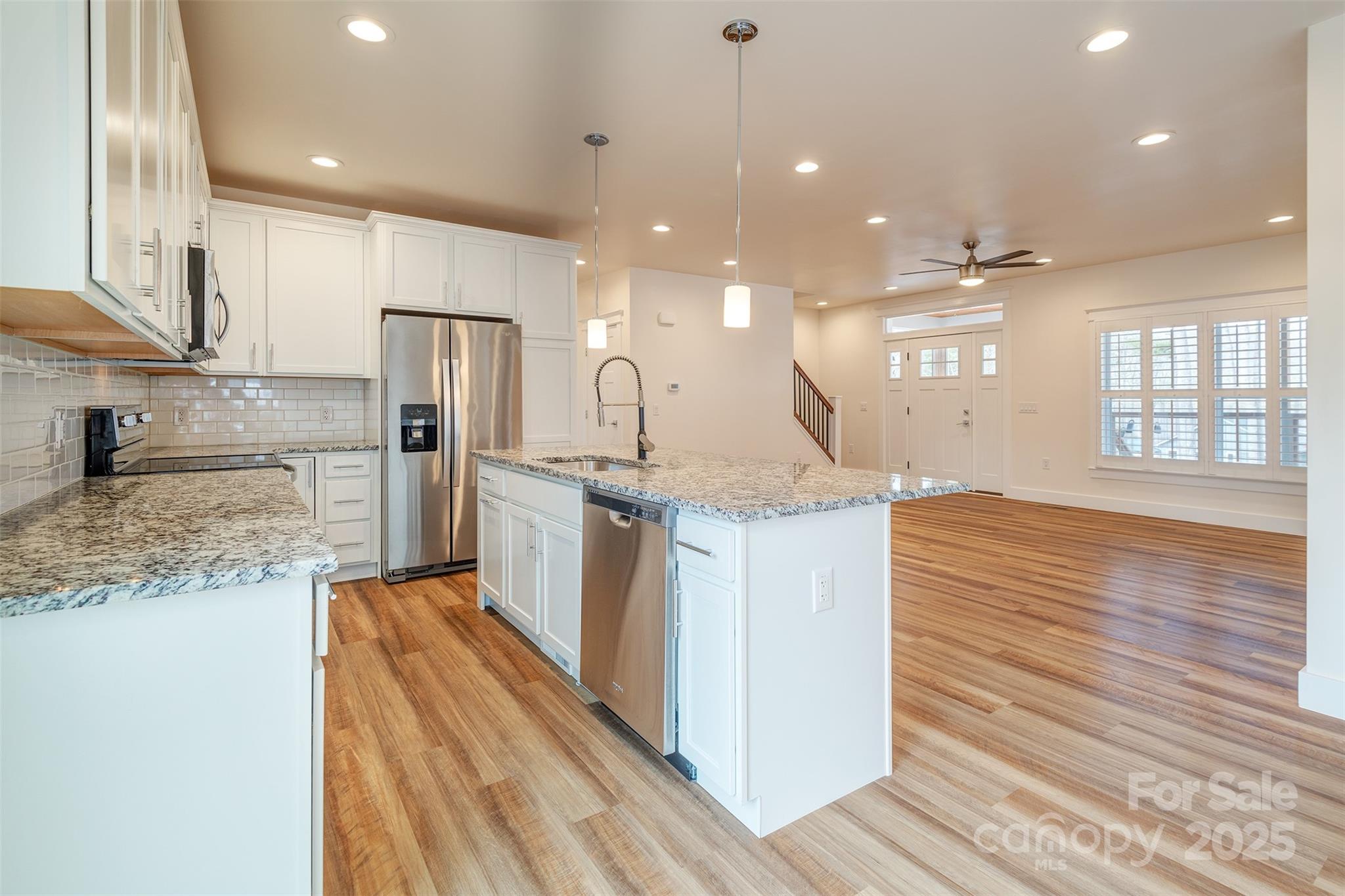 127 Cascade Rdg Road Fairview, NC 28730 - Photo 10 of 32 Gallery Image 10