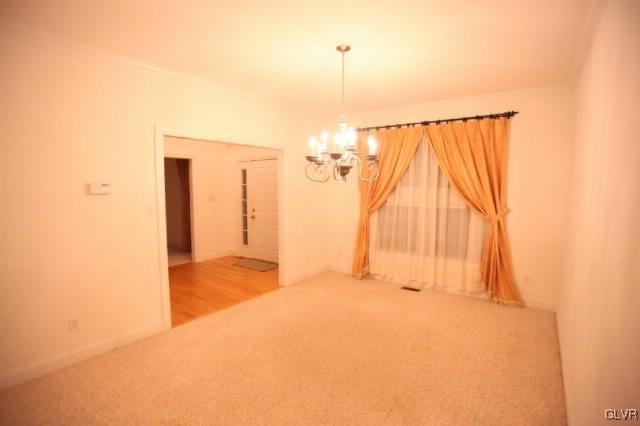 6662 Overlook Road Orefield, PA 18069 - Photo 8 of 24 Gallery Image 8