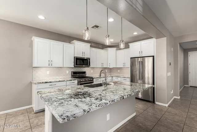 $775,000 | 1527 West Windhaven Avenue, Gilbert, AZ 85233