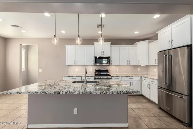 $775,000 | 1527 West Windhaven Avenue, Gilbert, AZ 85233