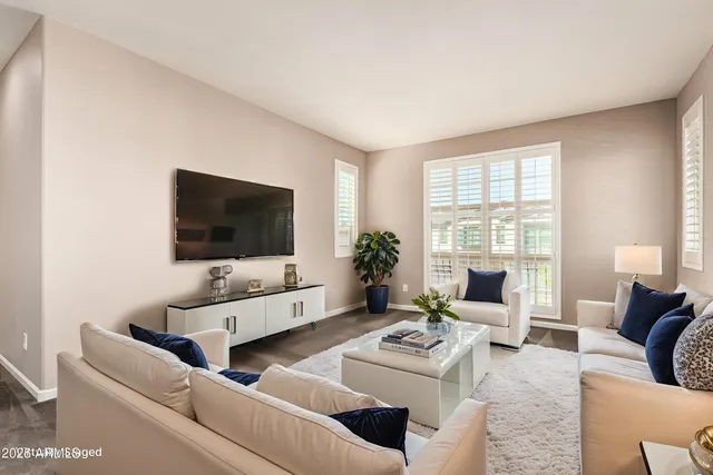 $775,000 | 1527 West Windhaven Avenue, Gilbert, AZ 85233