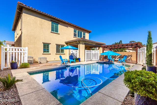 $775,000 | 1527 West Windhaven Avenue, Gilbert, AZ 85233