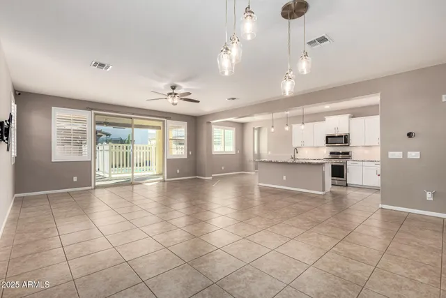 $775,000 | 1527 West Windhaven Avenue, Gilbert, AZ 85233