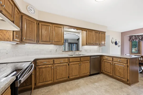 $374,900 | 1045 Lansdowne Court, Brookfield, WI 53045